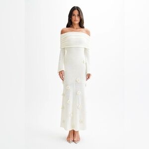 Meshki Kiki Off Shoulder Knit Rose Maxi Dress - Ivory - XL